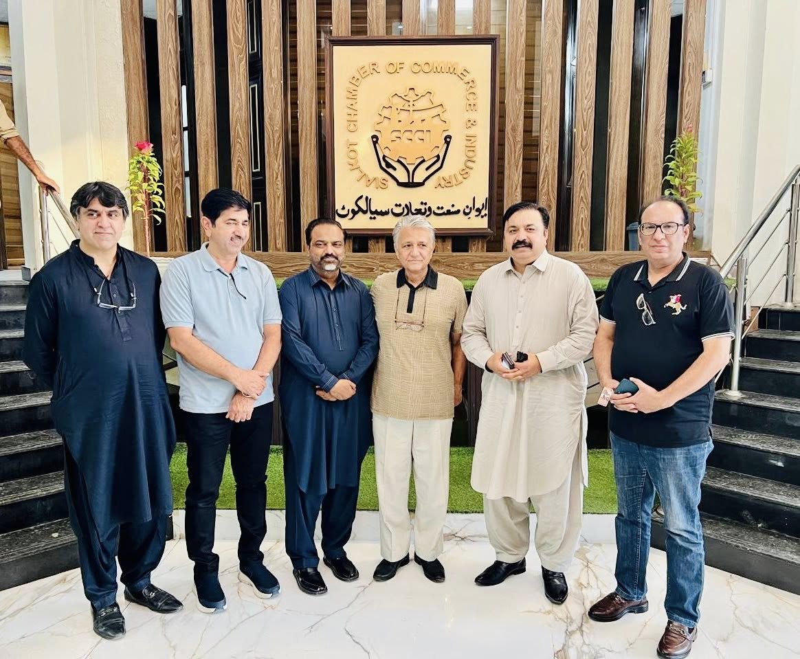 Engaging Discussion at the Sialkot Chamber of Commerce and Industry.